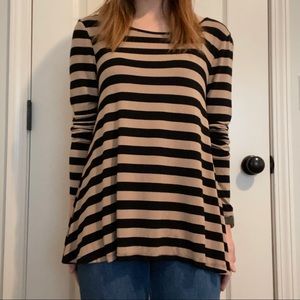 Cable & Gauge Long Sleeve Top